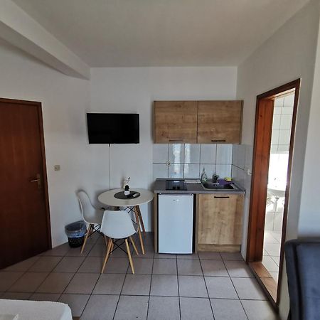 Apartmani Lezenic M Neum Bagian luar foto