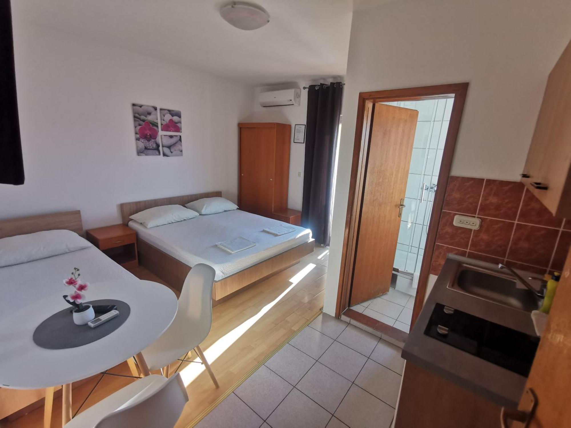 Apartmani Lezenic M Neum Bagian luar foto